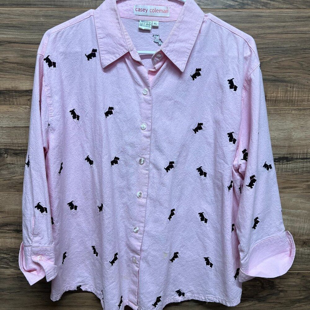 Casey Coleman xl pink dog button‎ down